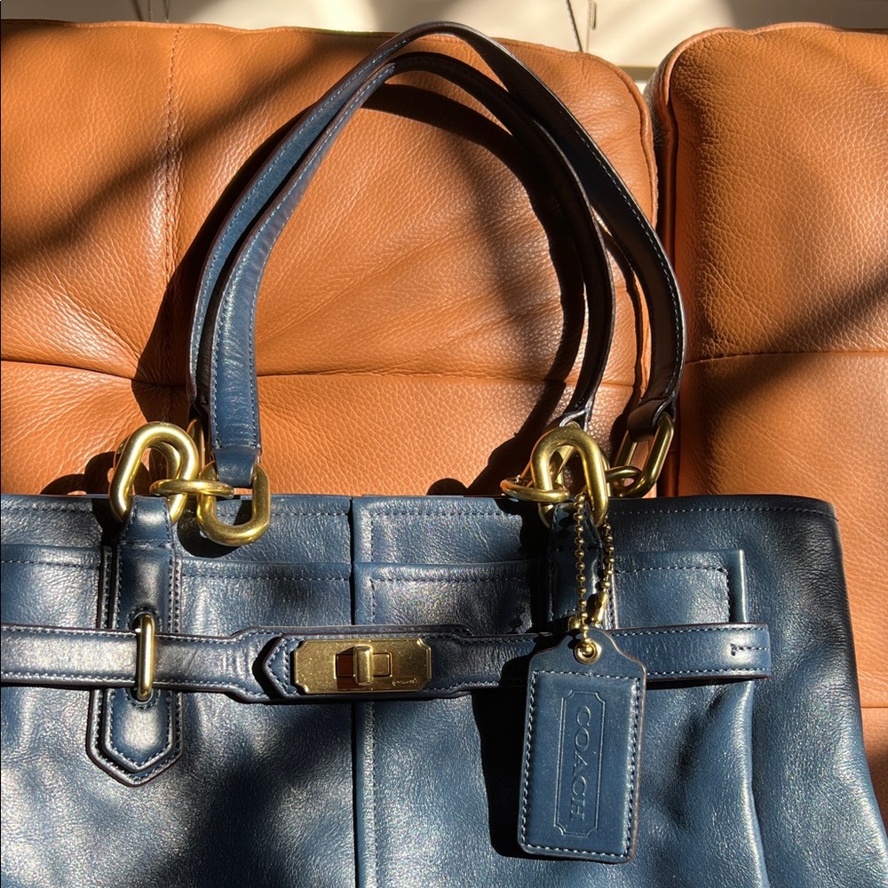 Coach Navy Leather Shoulder Bag with Gold Accents - Picture 2 of 4